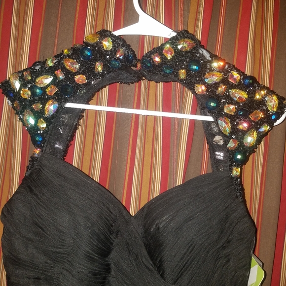 NWT-Cassandra Stone by Mac Duggal gown - Picture 3 of 12